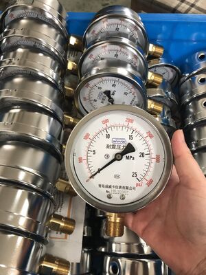 Yağla Doldurulmuş Şok Direncili Basınçölçer 0-25MPa Anti-Sarı Yüksek Saflıklı Damping Oil Manometre